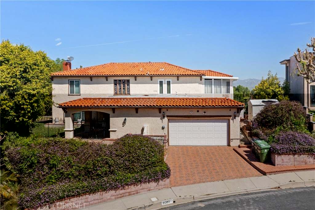 Studio City Full Renovation & Addition Studio City Full Renovation & Addition - featured development project